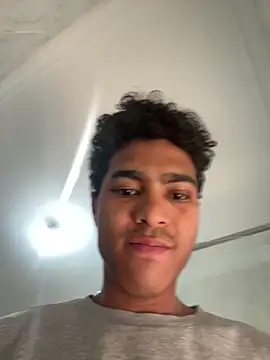 Snapshot of Ryan-hot chatting on April 3, 12:36 pm Ryan-hot online show from April 3, 12:36 pm