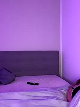 lunawolf21 online show from November 15, 6:26 pm