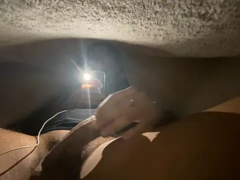 Snapshot of TacosSenpai chatting on December 21, 6:09 am TacosSenpai online show from December 21, 6:09 am