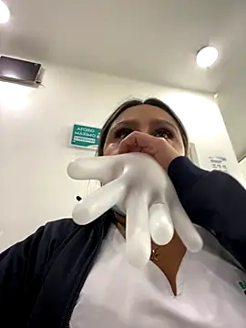 Keittly  online show from September 20, 2:18 pm