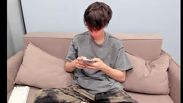 Im Shine Guy online show from October 23, 2:11 am