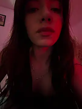 Snapshot of Lolitacooper chatting on July 1, 8:08 pm Lolitacooper online show from July 1, 8:08 pm