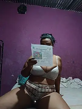 Snapshot of Milena1024 chatting on July 10, 12:26 am Milena1024 online show from July 10, 12:26 am