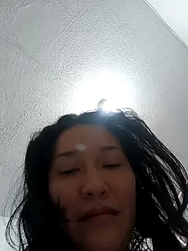 luxandracon23 online show from October 24, 3:19 pm