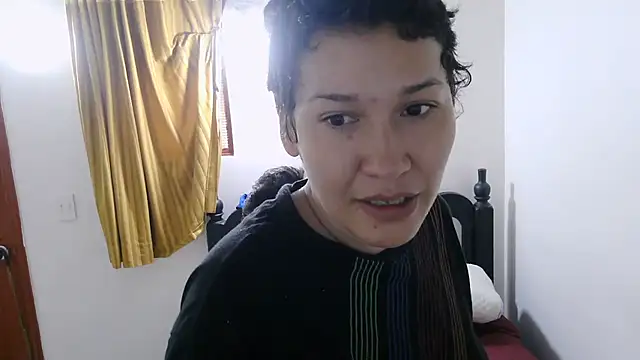 luxandracon23 online show from February 27, 4:18 pm