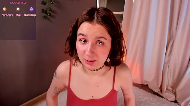 Snapshot of mind_game chatting on February 9, 8:11 am mind game online show from February 9, 8:11 am