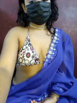 Snapshot of deslisexpriya chatting on March 10, 9:32 am deslisexpriya online show from March 10, 9:32 am