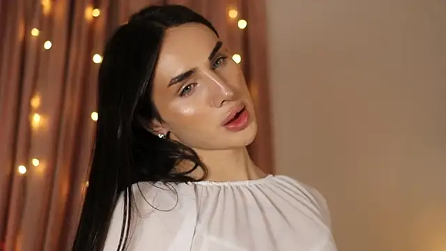 Snapshot of Kim_Oberlin_ chatting on December 18, 1:56 pm Kim Oberlin online show from December 18, 1:56 pm