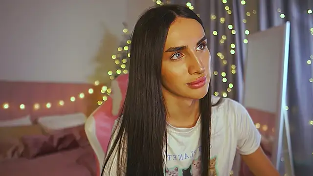 Snapshot of Kim_Oberlin_ chatting on December 24, 4:51 pm Kim Oberlin online show from December 24, 4:51 pm