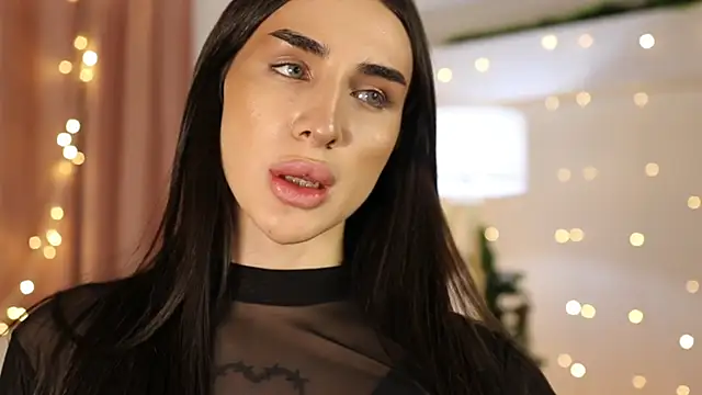 Snapshot of Kim_Oberlin_ chatting on January 7, 11:26 am Kim Oberlin online show from January 7, 11:26 am