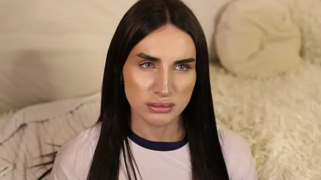 Snapshot of Kim_Oberlin_ chatting on January 8, 2:46 pm Kim Oberlin online show from January 8, 2:46 pm