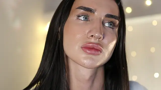 Snapshot of Kim_Oberlin_ chatting on January 30, 6:43 pm Kim Oberlin online show from January 30, 6:43 pm