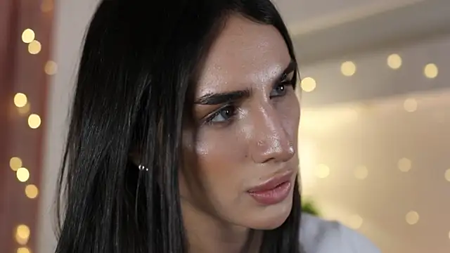 Snapshot of Kim_Oberlin_ chatting on February 4, 2:10 pm Kim Oberlin online show from February 4, 2:10 pm