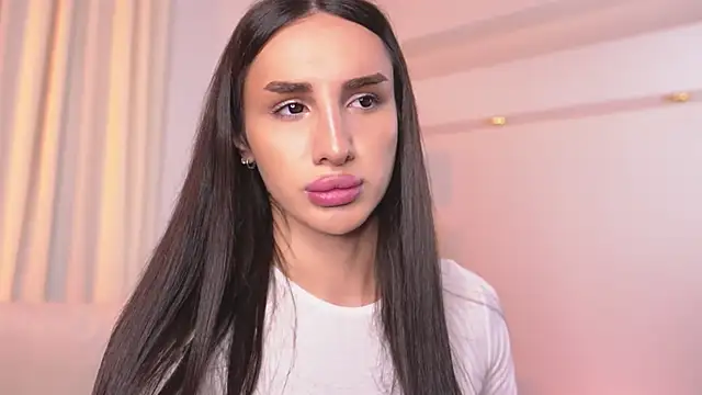 Snapshot of Kim_Oberlin_ chatting on October 11, 10:58 am Kim Oberlin online show from October 11, 10:58 am