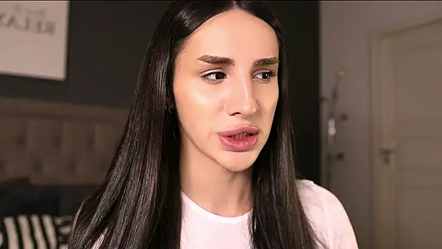 Snapshot of Kim_Oberlin_ chatting on October 22, 4:07 pm Kim Oberlin online show from October 22, 4:07 pm