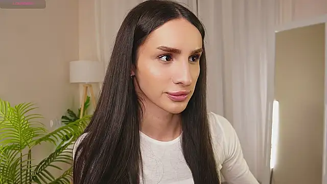 Snapshot of Kim_Oberlin_ chatting on December 3, 4:05 pm Kim Oberlin online show from December 3, 4:05 pm