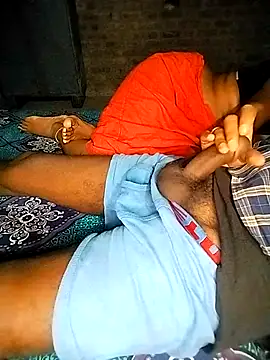 Snapshot of kumarigirl chatting on November 2, 3:58 pm kumarigirl online show from November 2, 3:58 pm