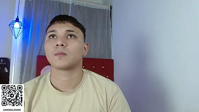 couple lovelyds online show from November 19, 8:42 pm