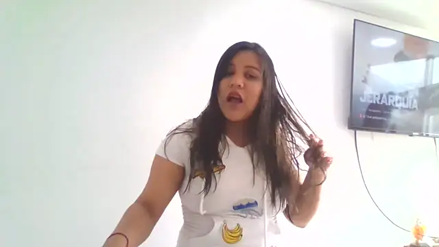 stephanieross202cl online show from March 9, 7:51 pm