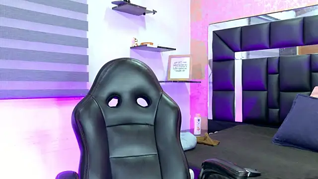 Snapshot of Sofia_martiin chatting on November 7, 3:06 am Sofia martiin online show from November 7, 3:06 am