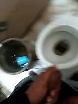 Snapshot of BrownPrez chatting on December 7, 6:21 am BrownPrez online show from December 7, 6:21 am