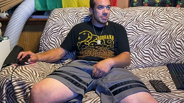 ScubaStevex online show from June 27, 5:34 am