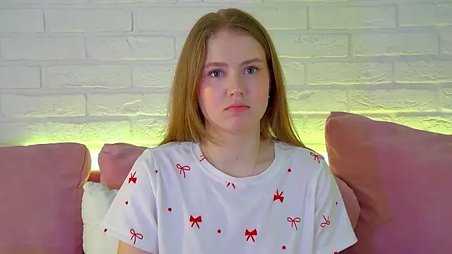 SelinSwarovski online show from March 10, 4:34 pm