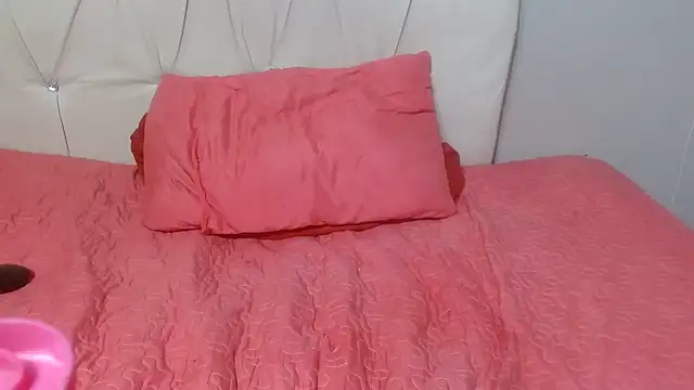 AuntyBigMadam87 online show from September 16, 6:42 pm