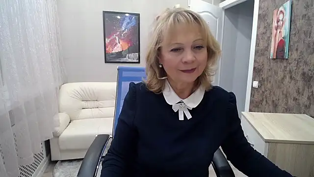 Snapshot of Milla_Cutie18 chatting on January 27, 8:51 am Milla Cutie18 online show from January 27, 8:51 am
