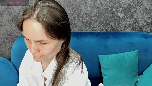 Snapshot of Lillian_White chatting on March 10, 2:05 pm Lillian White online show from March 10, 2:05 pm