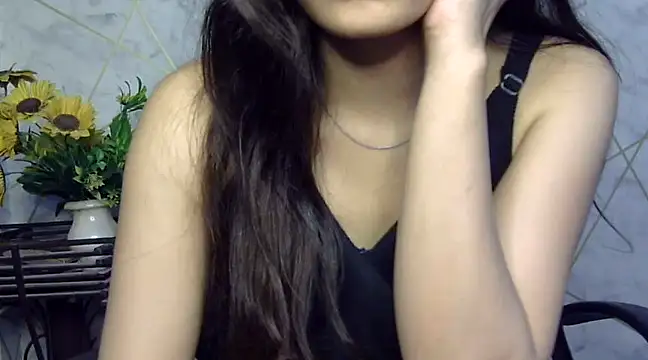 sonam love- online show from February 17, 8:15 pm