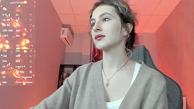 LuxRayi online show from November 5, 2:44 am