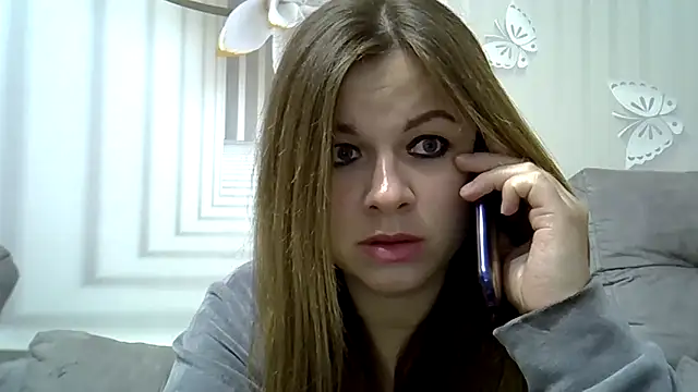 Snapshot of TinaFun4u chatting on January 5, 8:31 pm TinaFun4u online show from January 5, 8:31 pm