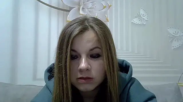 Snapshot of TinaFun4u chatting on January 13, 8:37 pm TinaFun4u online show from January 13, 8:37 pm