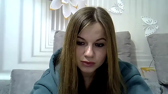 Snapshot of TinaFun4u chatting on January 18, 9:34 pm TinaFun4u online show from January 18, 9:34 pm