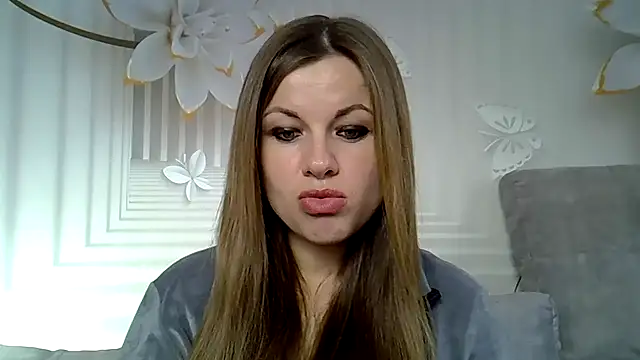 Snapshot of TinaFun4u chatting on January 26, 11:28 am TinaFun4u online show from January 26, 11:28 am