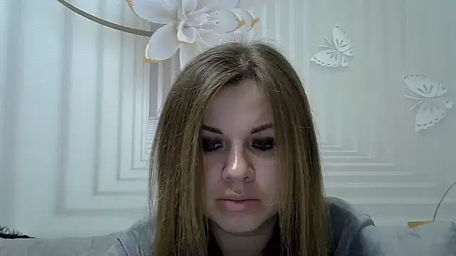 Snapshot of TinaFun4u chatting on March 6, 9:20 pm TinaFun4u online show from March 6, 9:20 pm