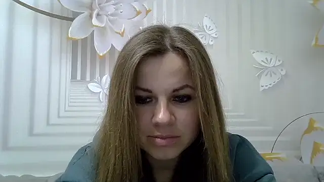 Snapshot of TinaFun4u chatting on March 17, 9:23 pm TinaFun4u online show from March 17, 9:23 pm