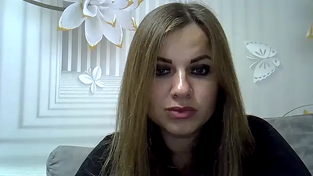 Snapshot of TinaFun4u chatting on November 17, 8:03 pm TinaFun4u online show from November 17, 8:03 pm