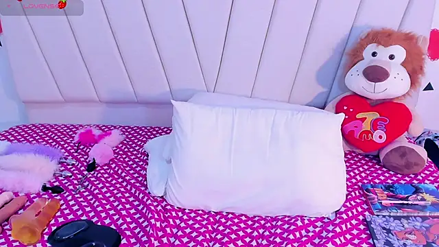 MorganitaX online show from March 12, 3:40 pm