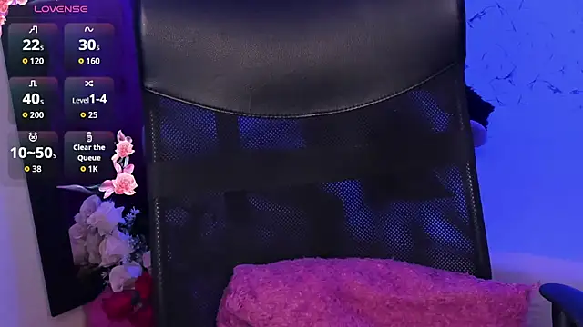Snapshot of elissa_iris chatting on June 21, 2:14 am elissa iris online show from June 21, 2:14 am