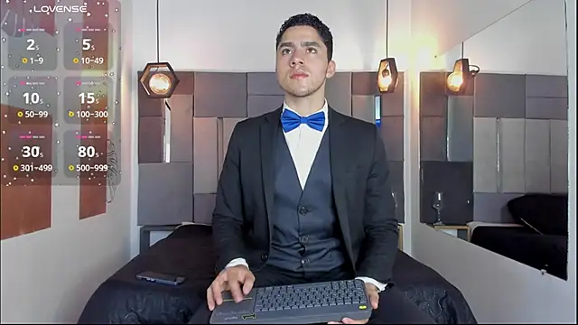 LiamNovak online show from January 19, 12:53 pm