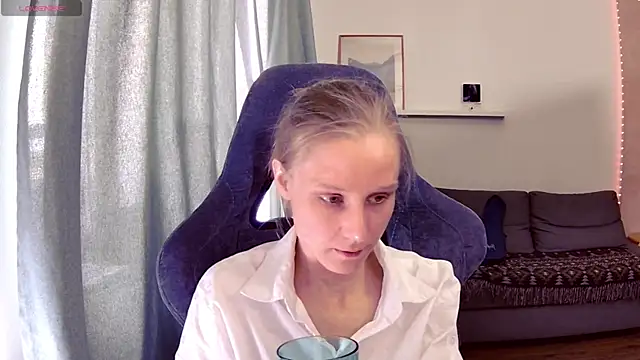 KatiKate online show from August 5, 2:53 pm