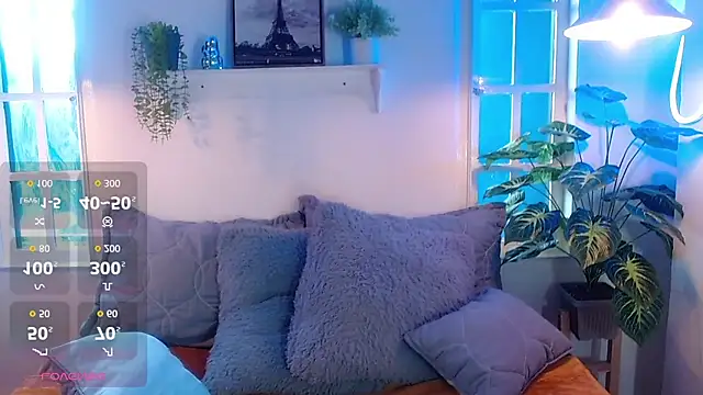 Snapshot of ShyVibes_ chatting on October 13, 3:45 pm ShyVibes online show from October 13, 3:45 pm