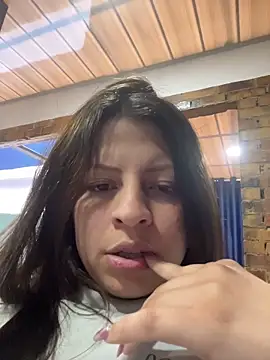 Snapshot of ShyVibes_ chatting on November 2, 7:38 pm ShyVibes online show from November 2, 7:38 pm