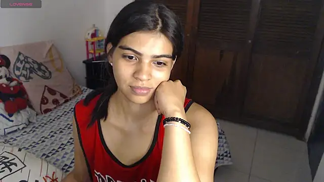 Pocahontas Princess  online show from July 14, 4:28 am