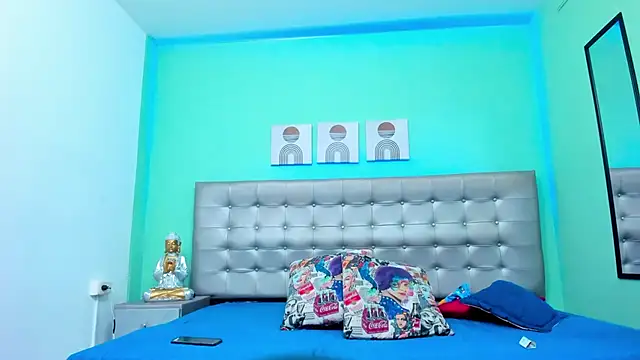 selena castillo online show from March 19, 3:52 am