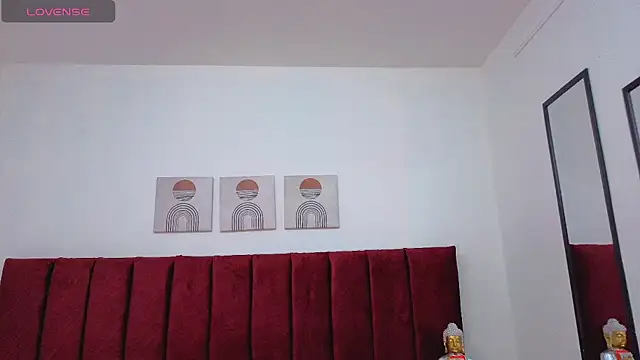 selena castillo online show from September 13, 6:40 pm