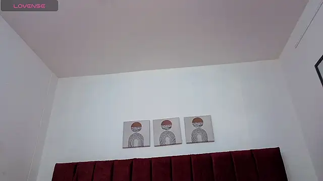 selena castillo online show from September 24, 7:50 pm