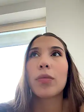 Snapshot of SophieRaily_ chatting on September 24, 7:06 pm SophieRaily online show from September 24, 7:06 pm